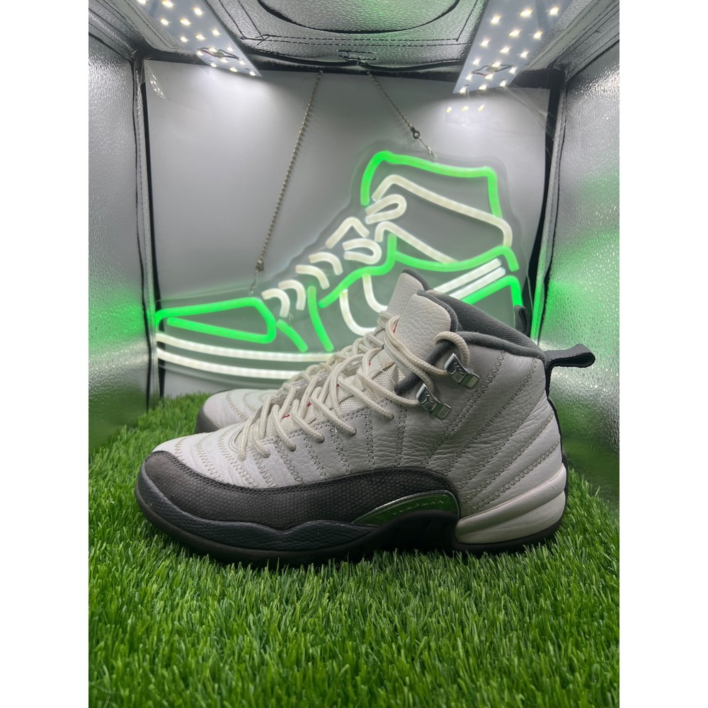 Nike Air Jordan Retro 12 XII White Dark Grey GS Mens‎ Size 7Y 153265-160